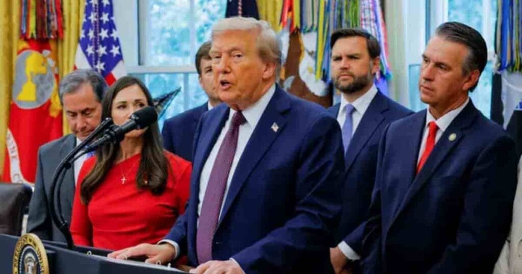 Trump Moves US Space Command to Alabama (1)